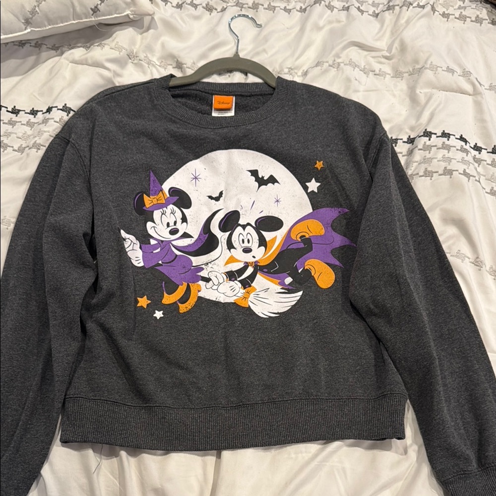 Halloween Disney pull over